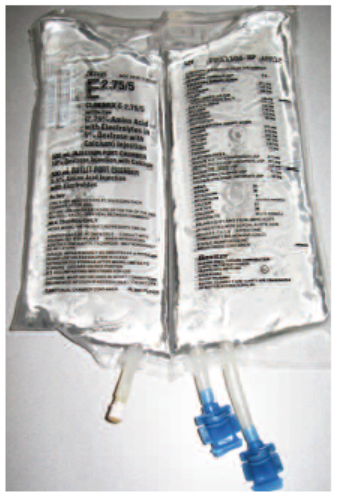 Figure 1. Clinimix E multichamber bag. Right side has amino acids with electrolyte additives, an  administration port, plus a port for adding IV fat emulsion.