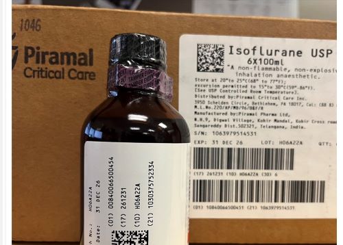 Figure 1. A case labeled Isoflurane USP by Piramal Critical Care (left) contained bottles of Isoflurane, USP 100 mL labeled “for animal use only” (right) by Covetrus.