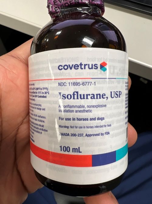 Figure 2. Organizations received bottles labeled Isoflurane, USP 100 mL “for animal use only” (NDC 11695-6777-1) by Covetrus (left) rather than the intended human product, Isoflurane, USP 100 mL (NDC 66794-017-10) by Piramal Critical Care (right).